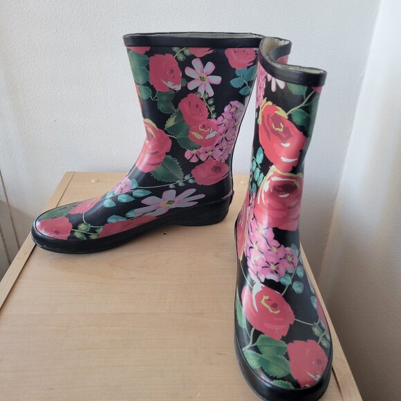Sporto Shoes - SPORTO Floral Rain Rubber Boots (Size: 9M)